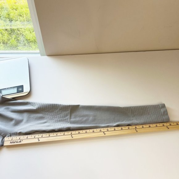 Alphalete Revival Leggings Gray Full Length Workout Atheltic Compression Size XS - Picture 10 of 11